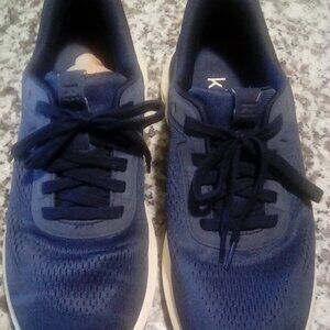 Kizik Slip-in No Hands Sneakers